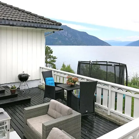 Syltebaer - Fjs283 By Interhome